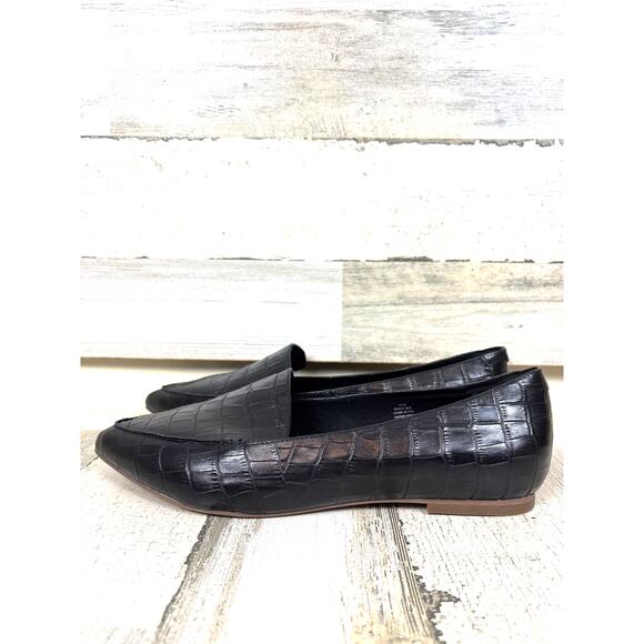 Blondo Women’s 10 Black Silvia Crocodile Textured Leather Slip On Loafers NEW - Picture 1 of 9